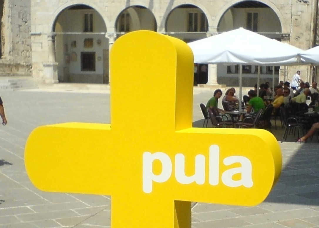 TZ Pula Kontaktieren Sie uns